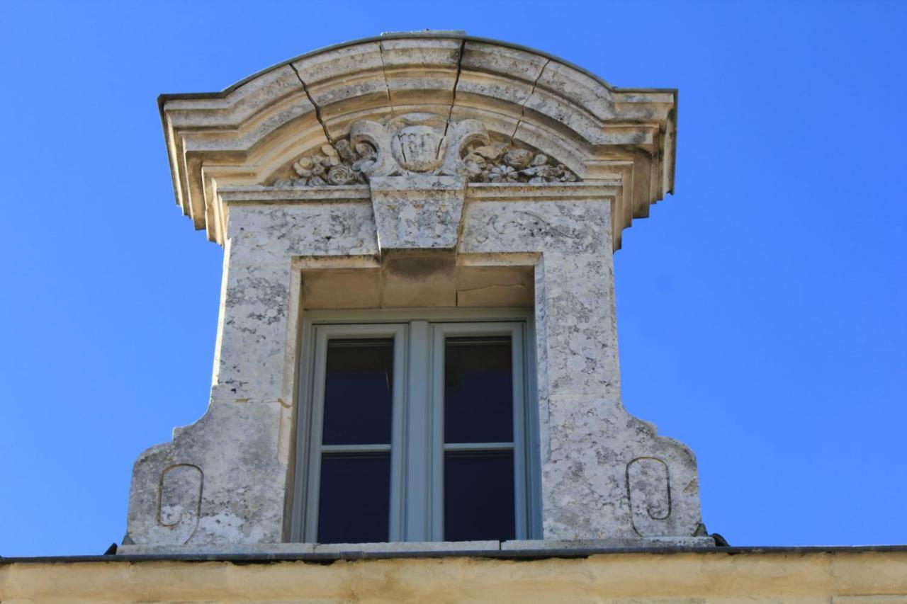 La Galuche Bed & Breakfast Angliers  Exterior photo